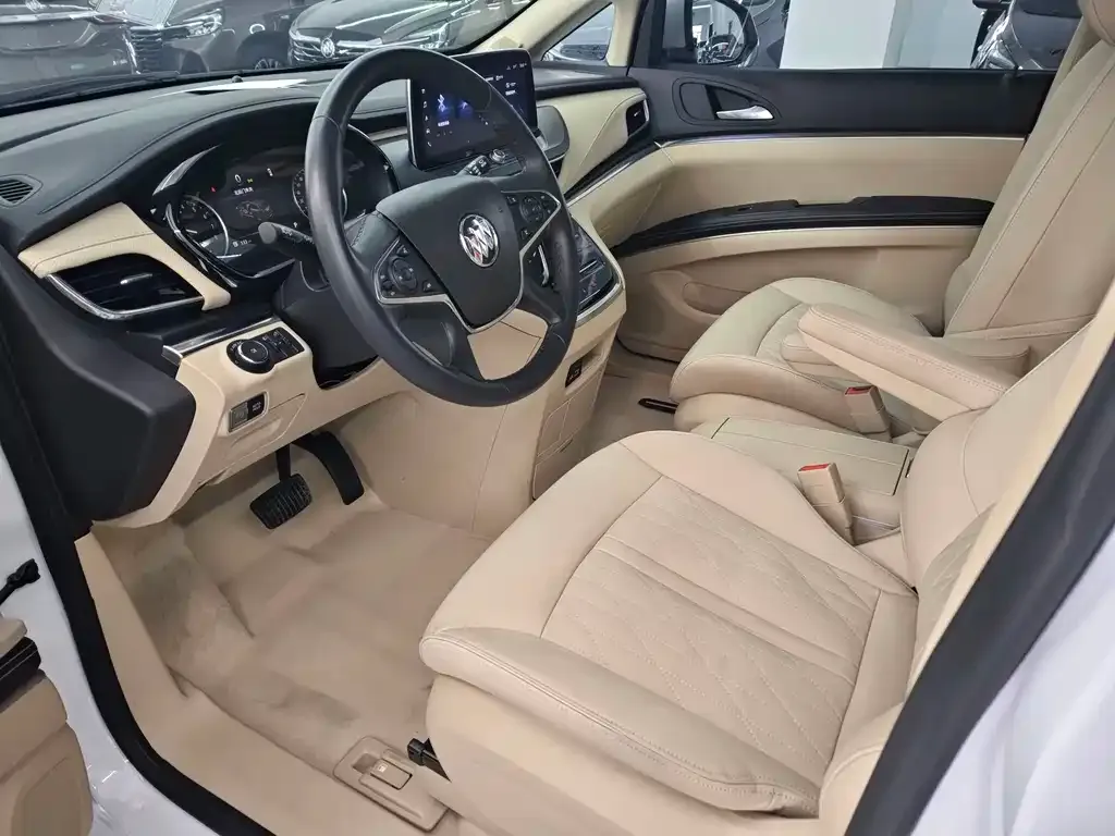 Buick GL8 2025 из CN, фото 9