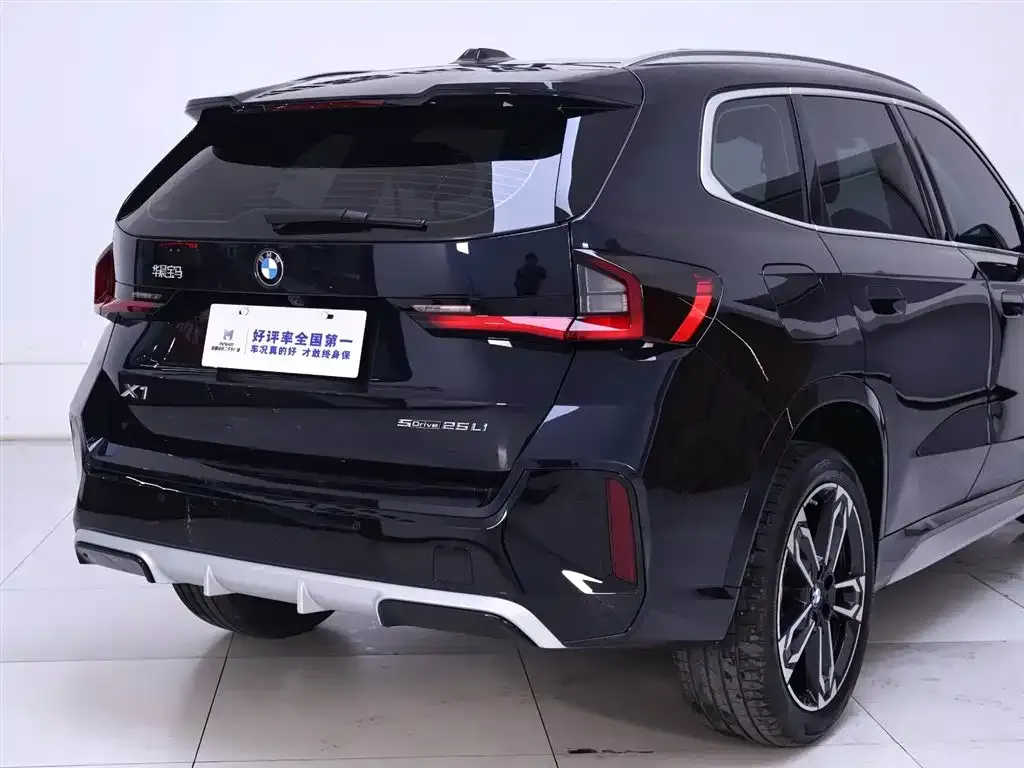 BMW X1 2025 из CN, фото 8