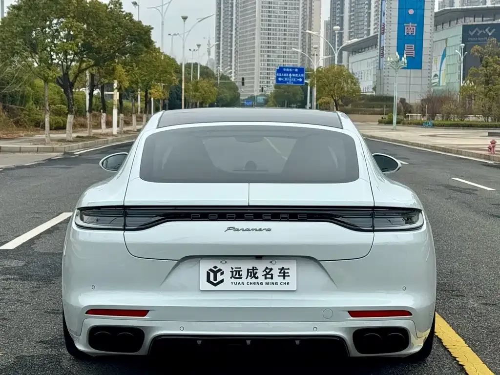 Porsche Panamera — фото 2