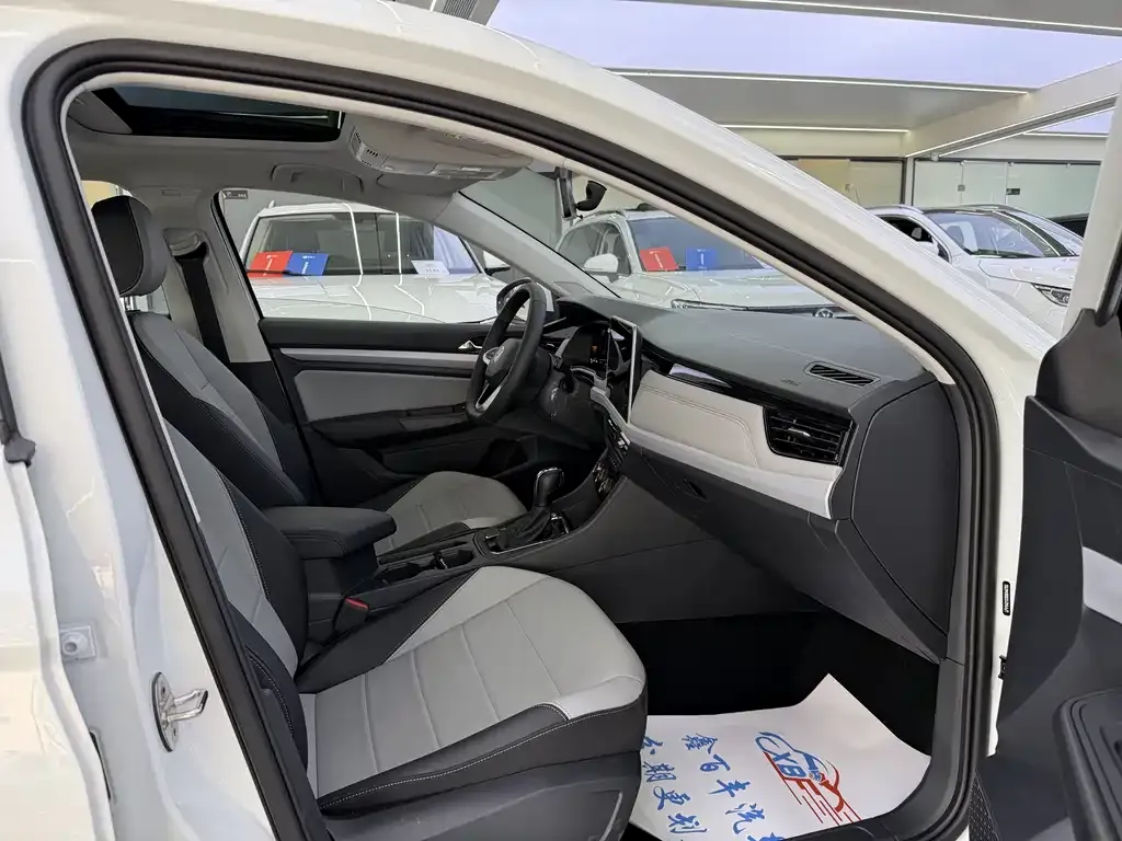 Volkswagen Bora 2026 из CN, фото 8