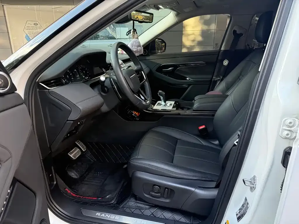 Land Rover Evoque PHEV 2022 из CN, фото 4