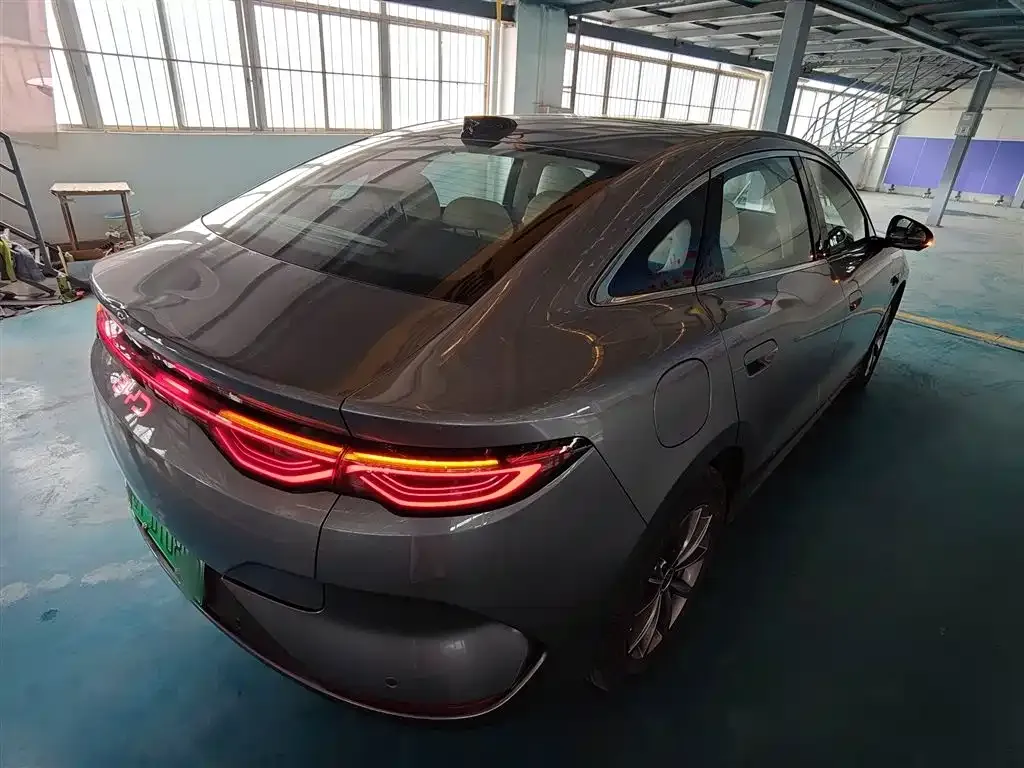 BYD Qin L — фото 3