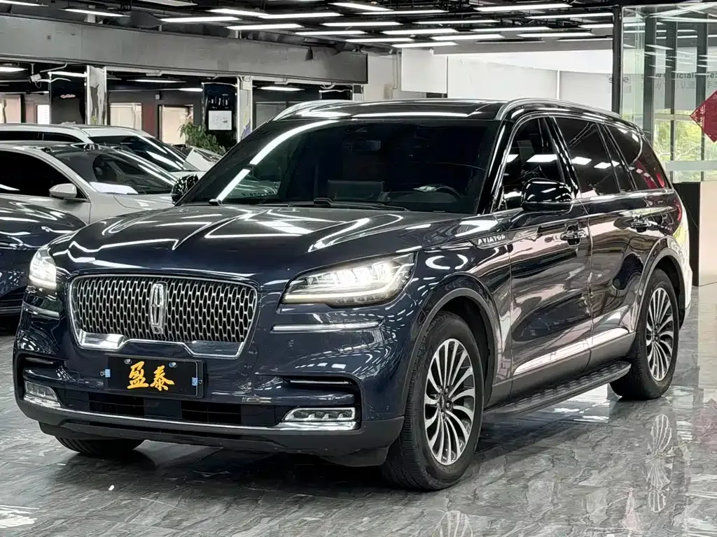 Lincoln Aviator 2021 из CN, фото 1