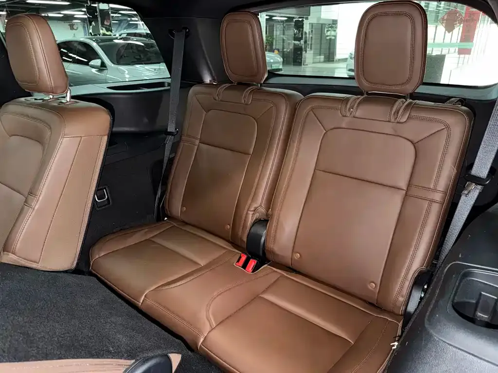 Lincoln Aviator 2021 из CN, фото 7