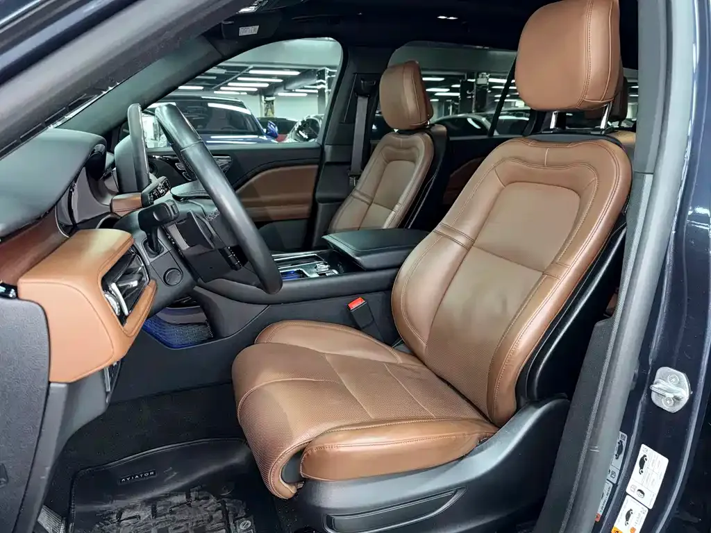 Lincoln Aviator 2021 из CN, фото 3