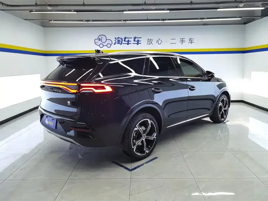 BYD Tang New Energy — фото 3