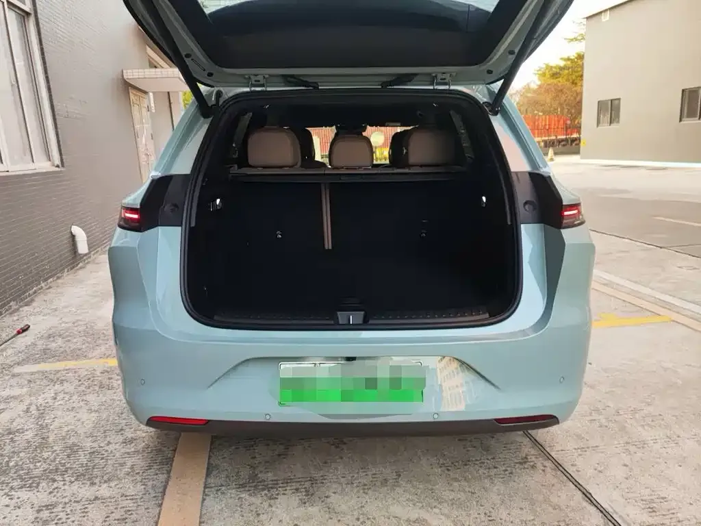 Li Auto L6 2025 из CN, фото 7