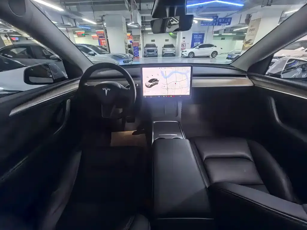 Tesla Model Y 2021 из CN, фото 10
