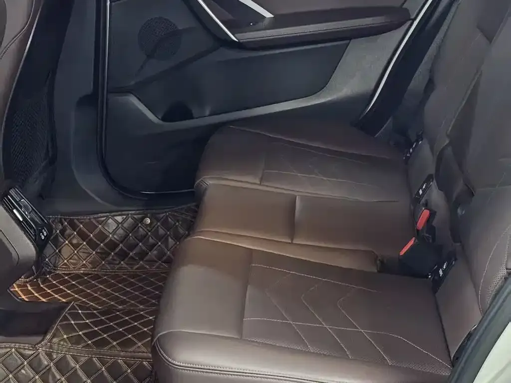 BMW X1 2024 из CN, фото 2