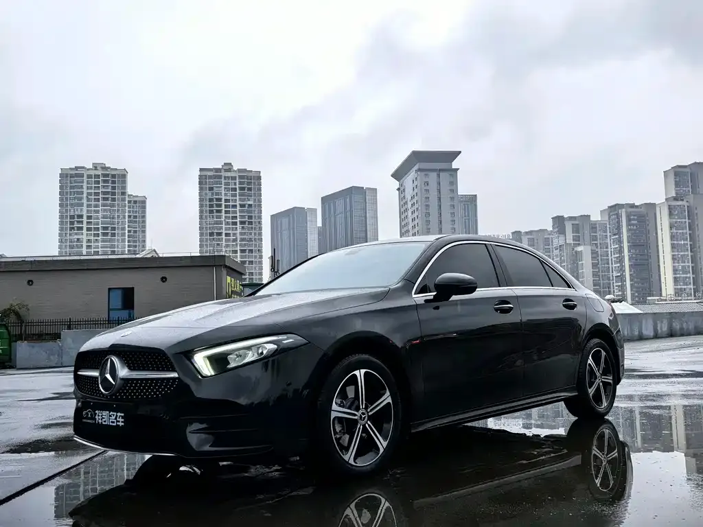 Mercedes-Benz A-Class 2023 из CN, фото 1