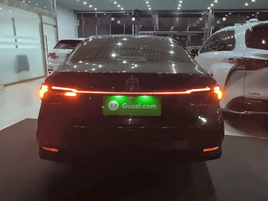 Toyota Avalon 2024 из CN, фото 3