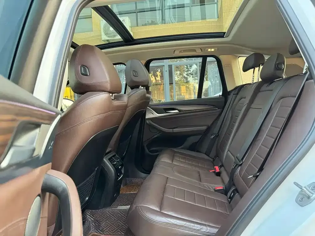 BMW X3 2021 из CN, фото 8