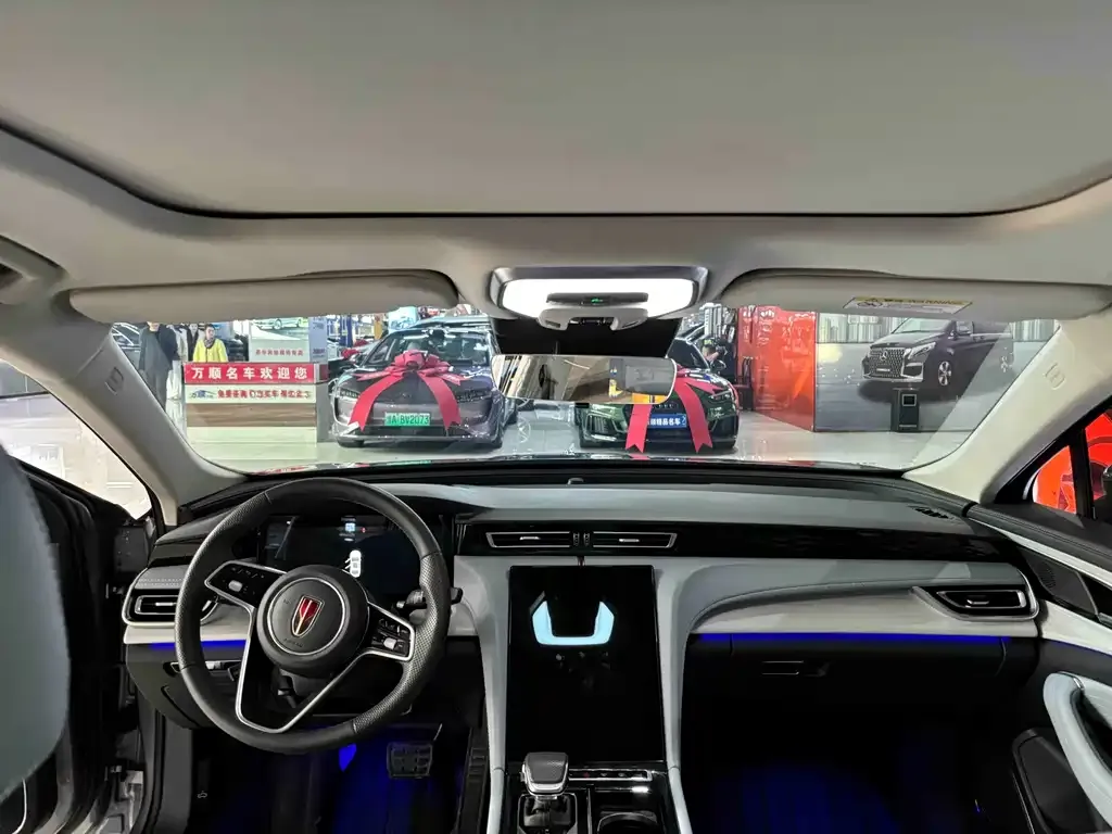 Hongqi H5 PHEV 2025 из CN, фото 9
