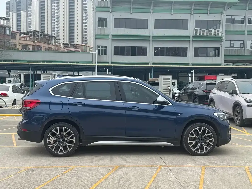 BMW X1 2021 из CN, фото 6