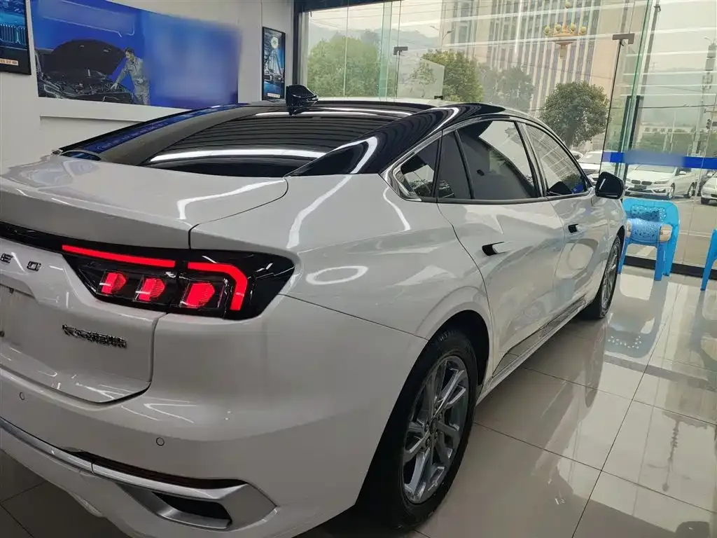 Ford Mondeo 2024 из CN, фото 10