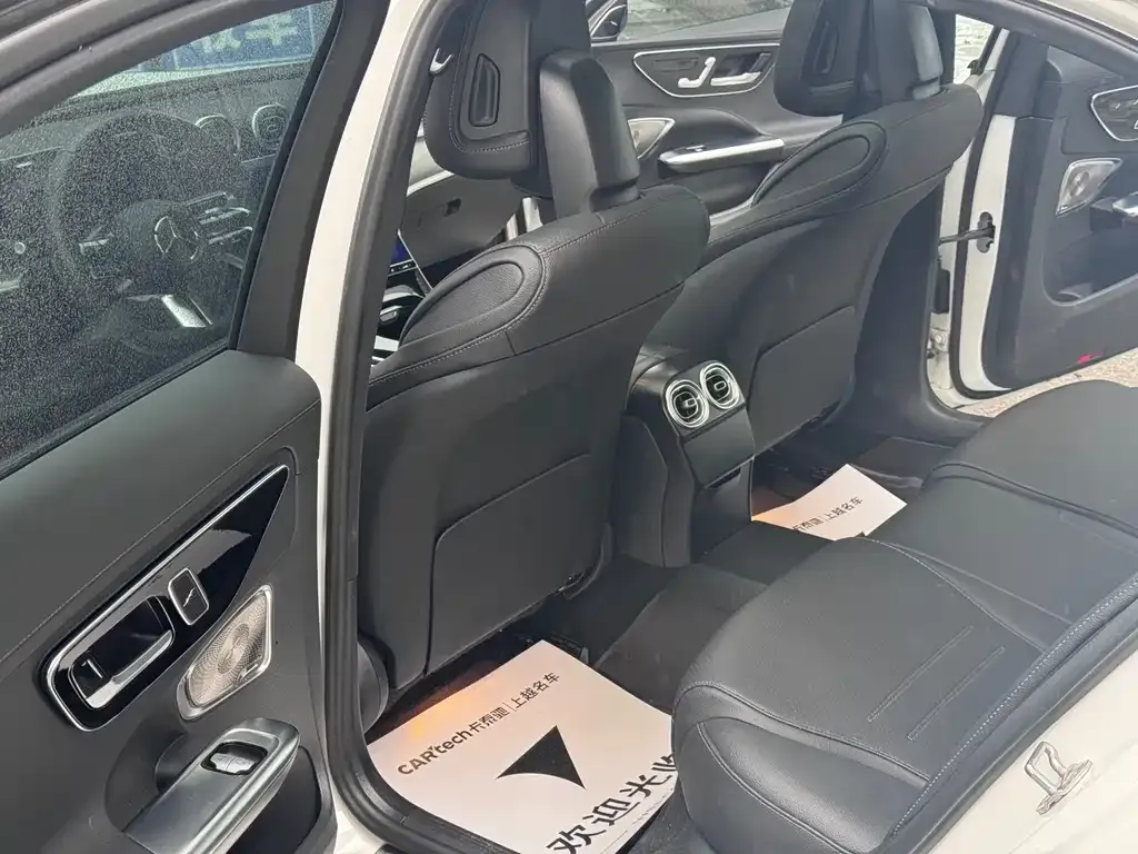 Mercedes-Benz C-Class 2023 из CN, фото 3