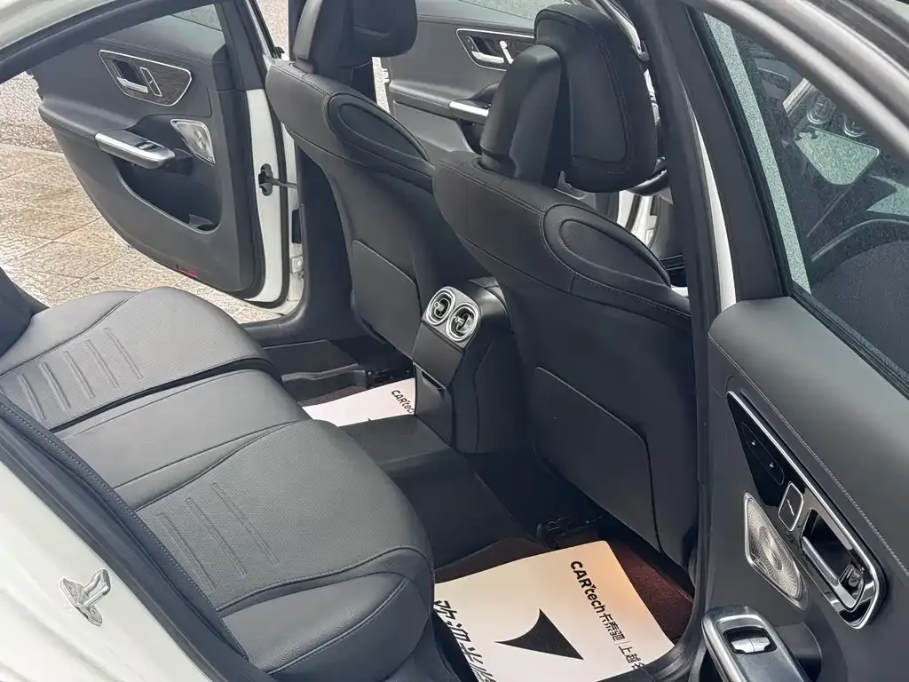 Mercedes-Benz C-Class 2023 из CN, фото 10