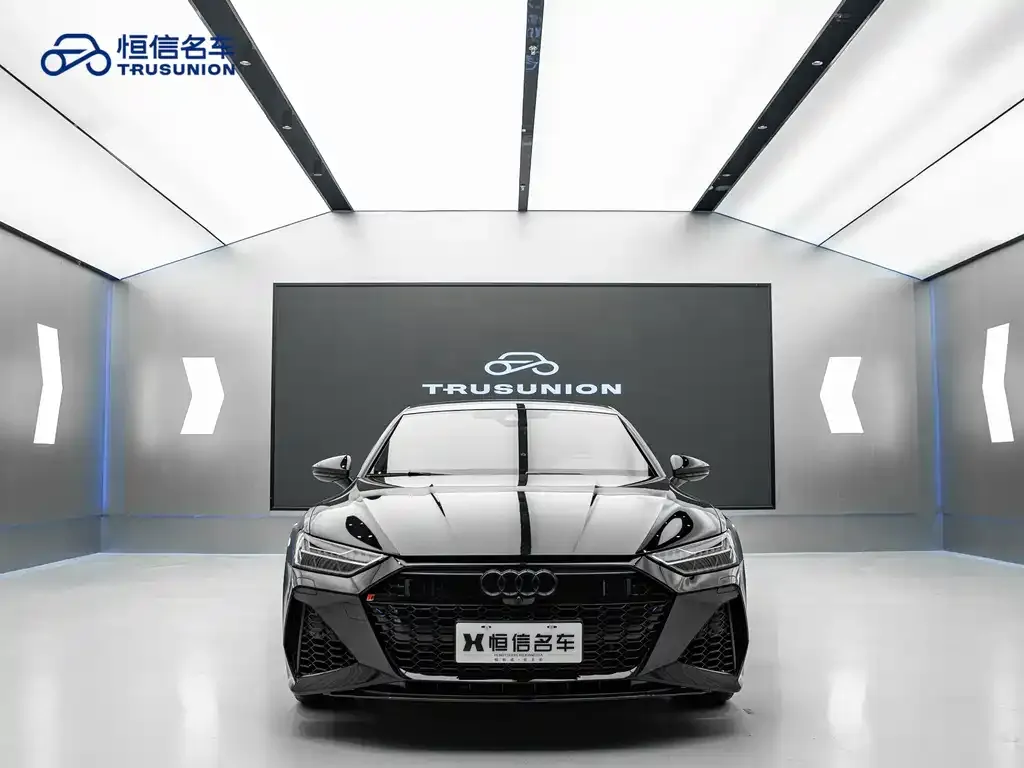 Audi A7L — фото 10