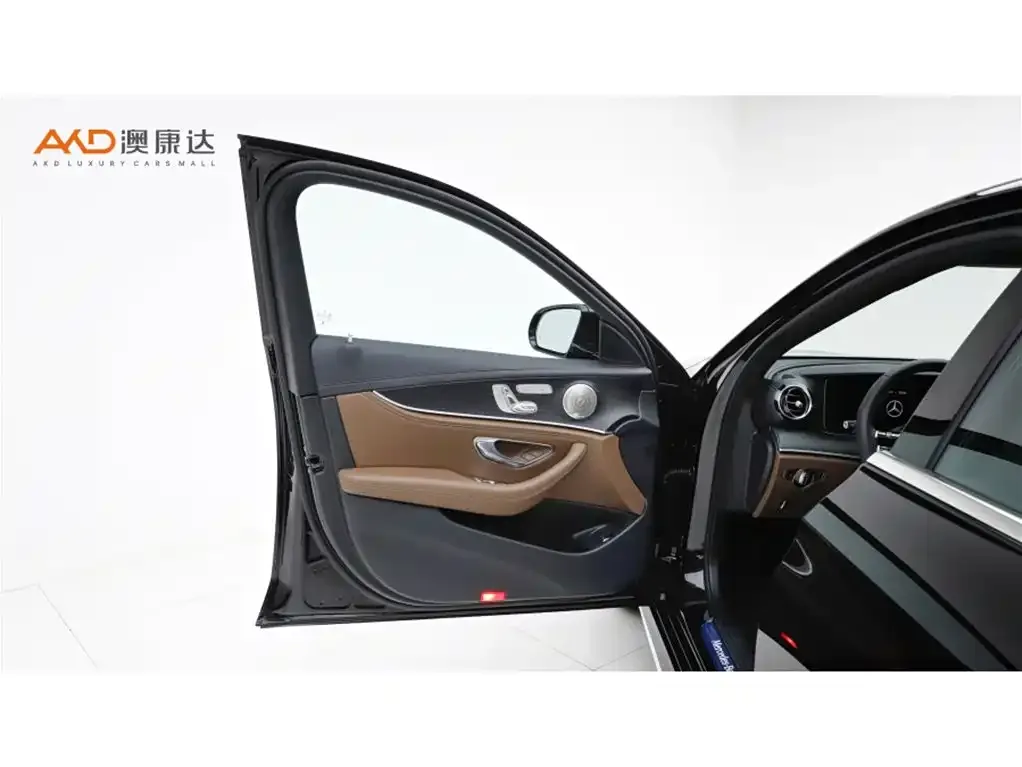 Mercedes-Benz E-Class 2023 из CN, фото 9
