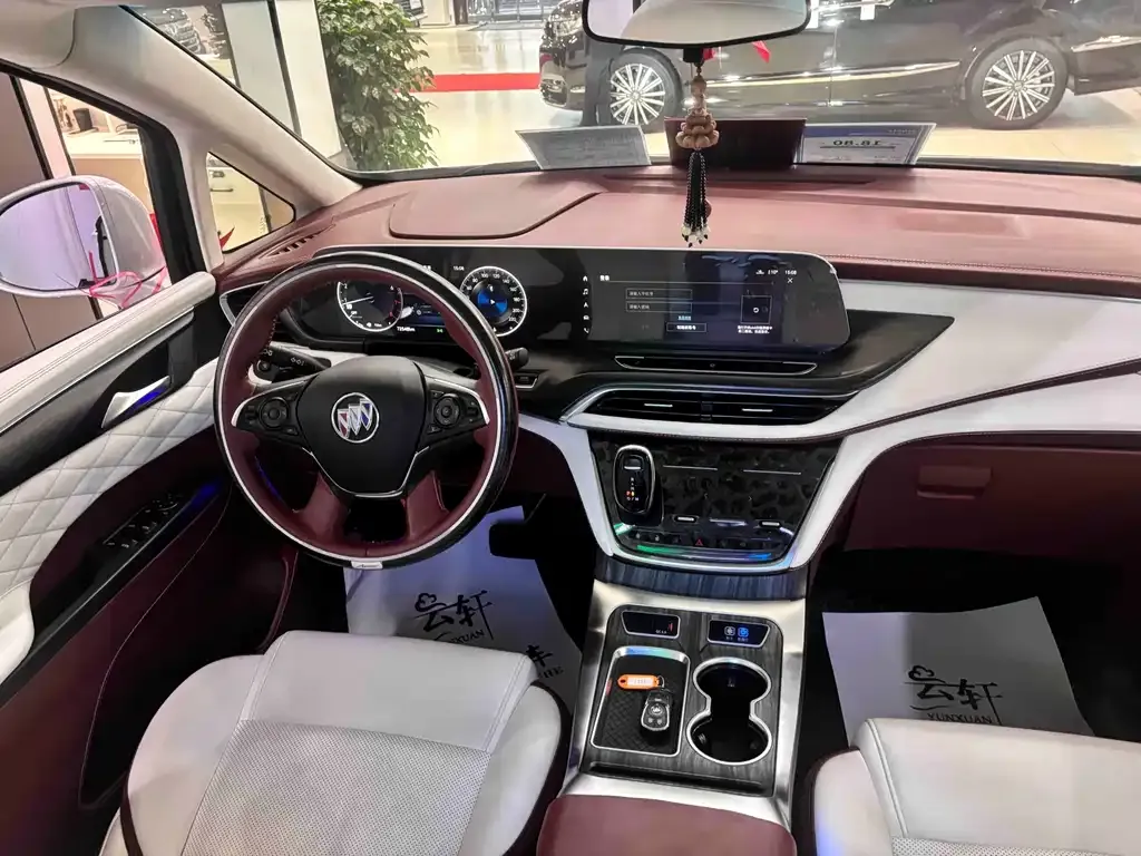 Buick GL8 2021 из CN, фото 5