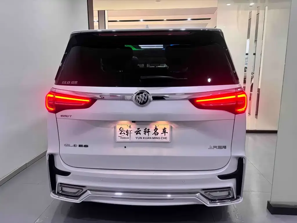 Buick GL8 2021 из CN, фото 8