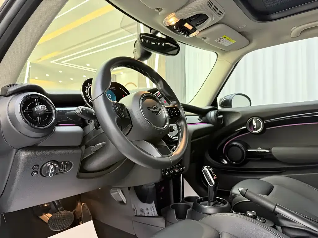 MINI Cooper (3-door) 2022 из CN, фото 4