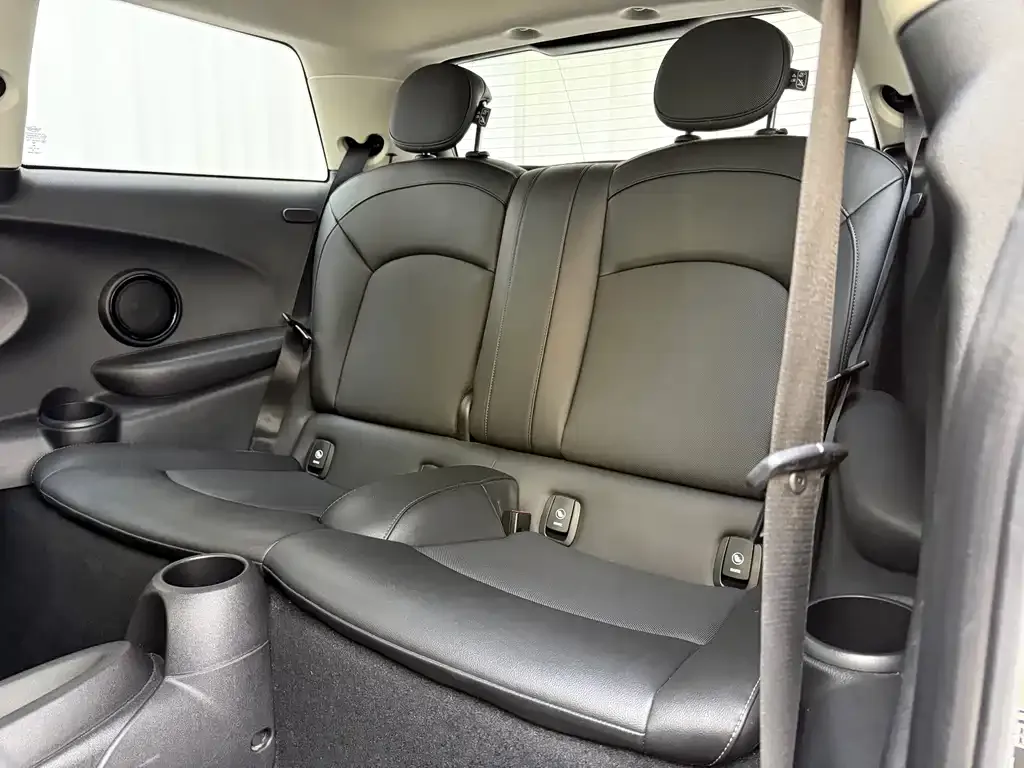 MINI Cooper (3-door) 2022 из CN, фото 8