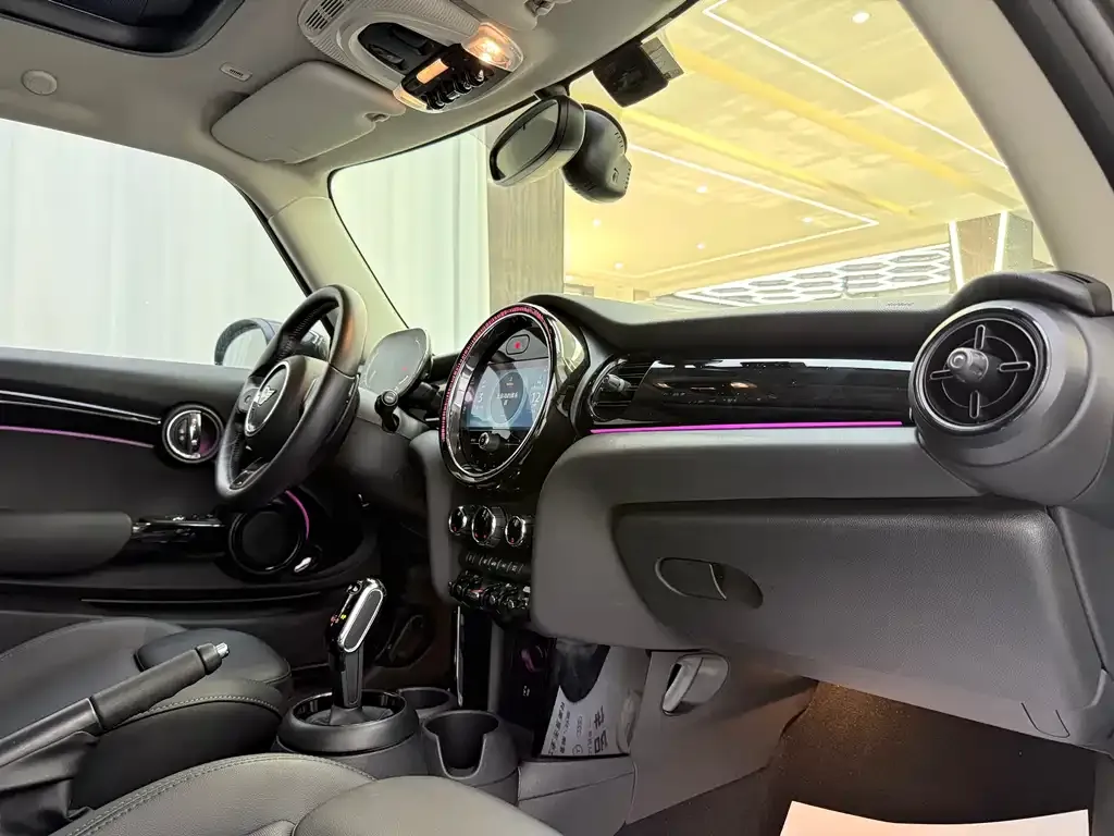 MINI Cooper (3-door) 2022 из CN, фото 10