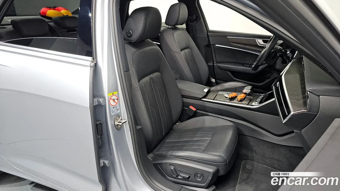 Audi A6 2021 из KR, фото 2