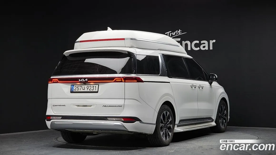 Kia Carnival — фото 5
