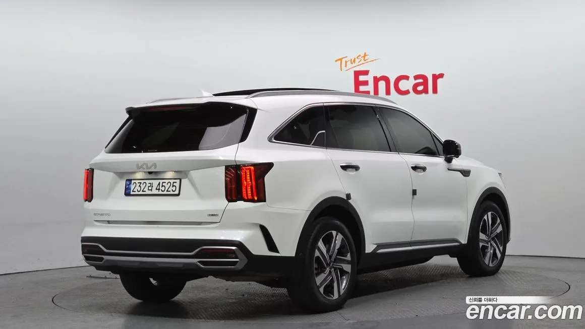 Kia Sorento — фото 3