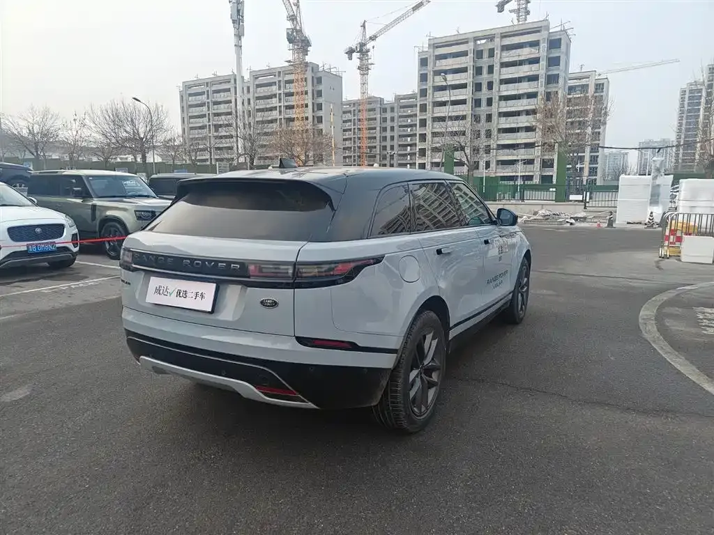 Land Rover Velar — фото 10