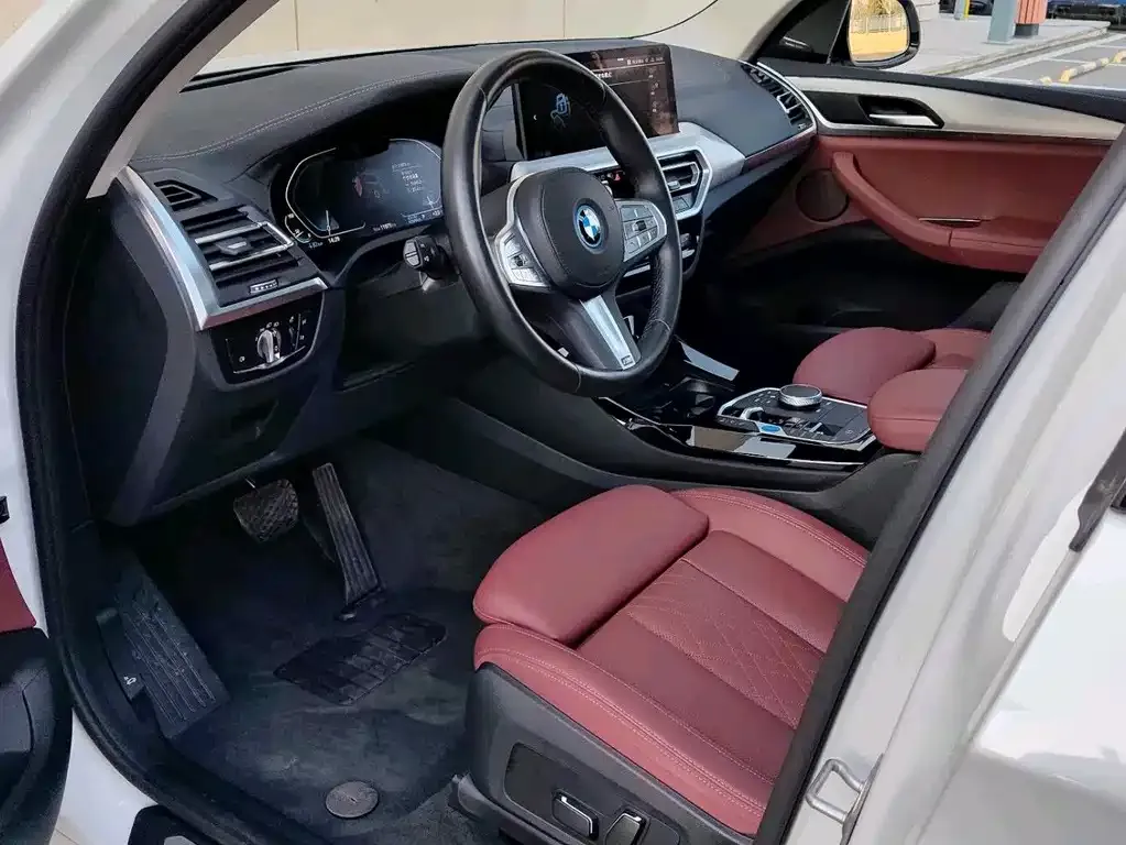 BMW iX3 2025 из CN, фото 9