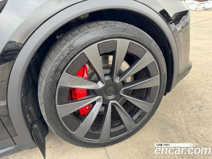 Tesla Model X — фото 6