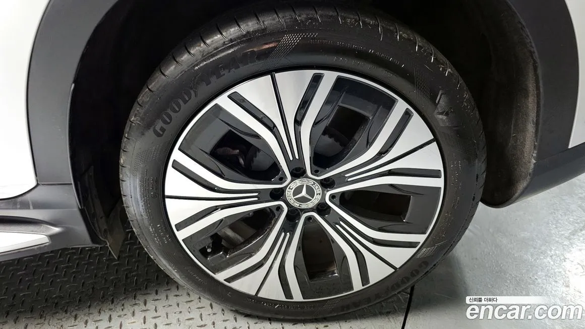 Mercedes-Benz EQE 2024 из KR, фото 8