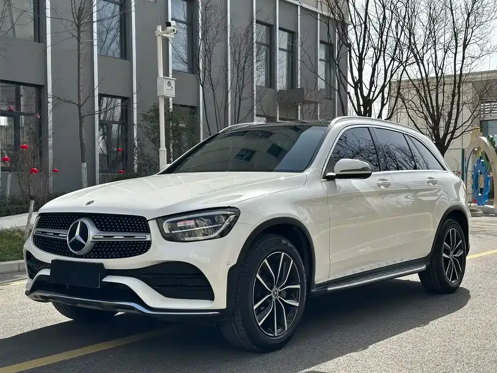 Mercedes-Benz GLC — фото 1