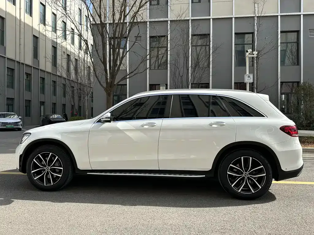 Mercedes-Benz GLC — фото 6