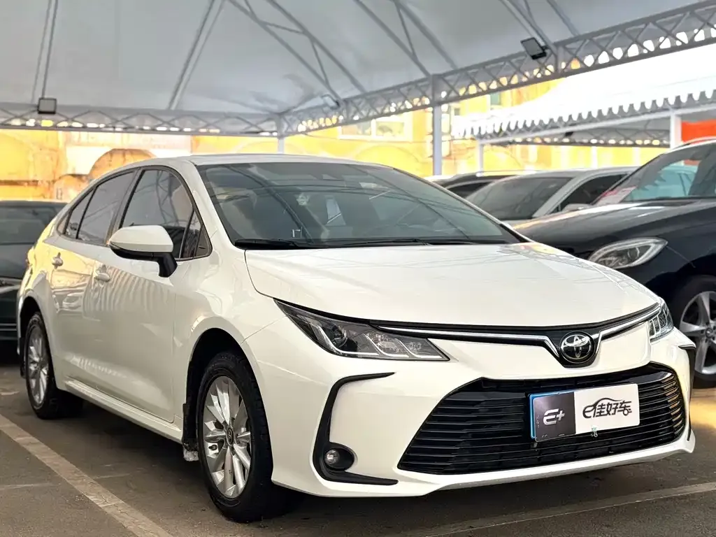 Toyota Corolla 2021 из CN, фото 10