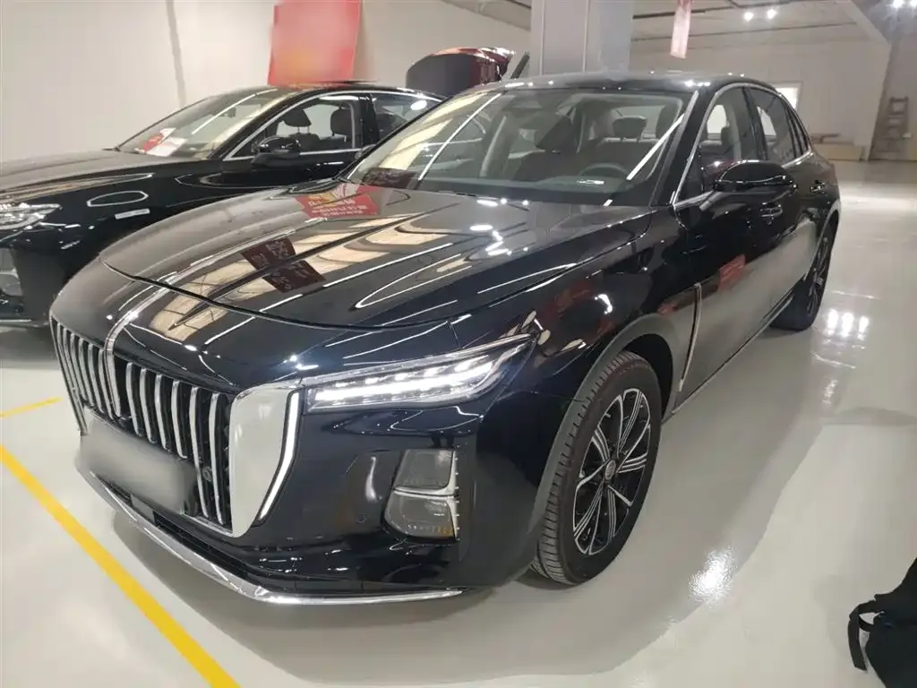 Hongqi H5 PHEV 2025 из CN, фото 1
