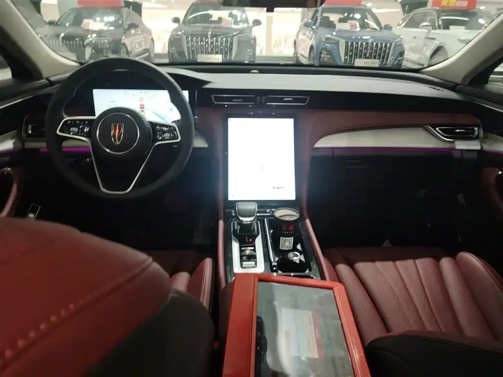 Hongqi H5 PHEV 2025 из CN, фото 3