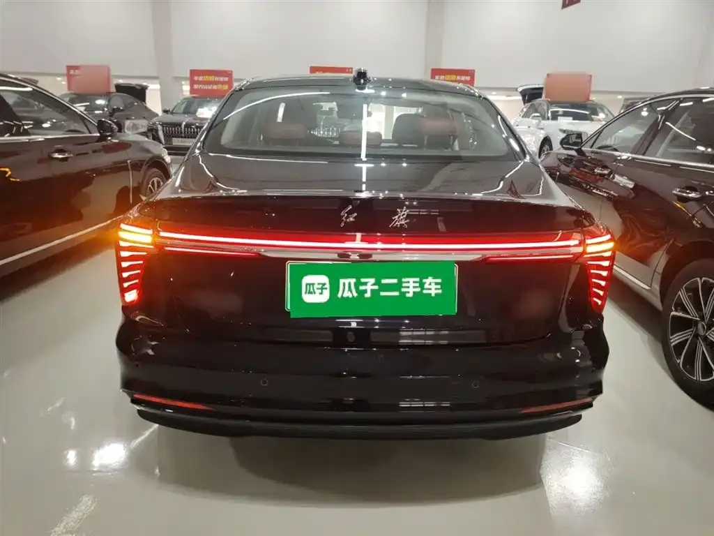 Hongqi H5 PHEV 2025 из CN, фото 2