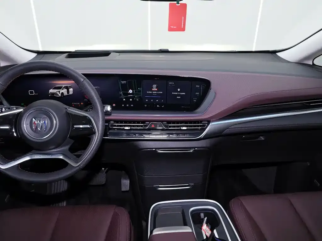 Buick Century 2024 из CN, фото 4