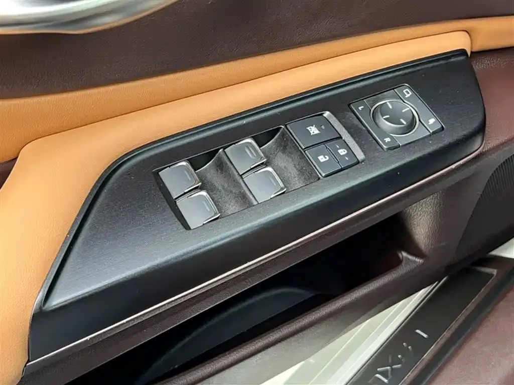 Lexus ES 2021 из CN, фото 2