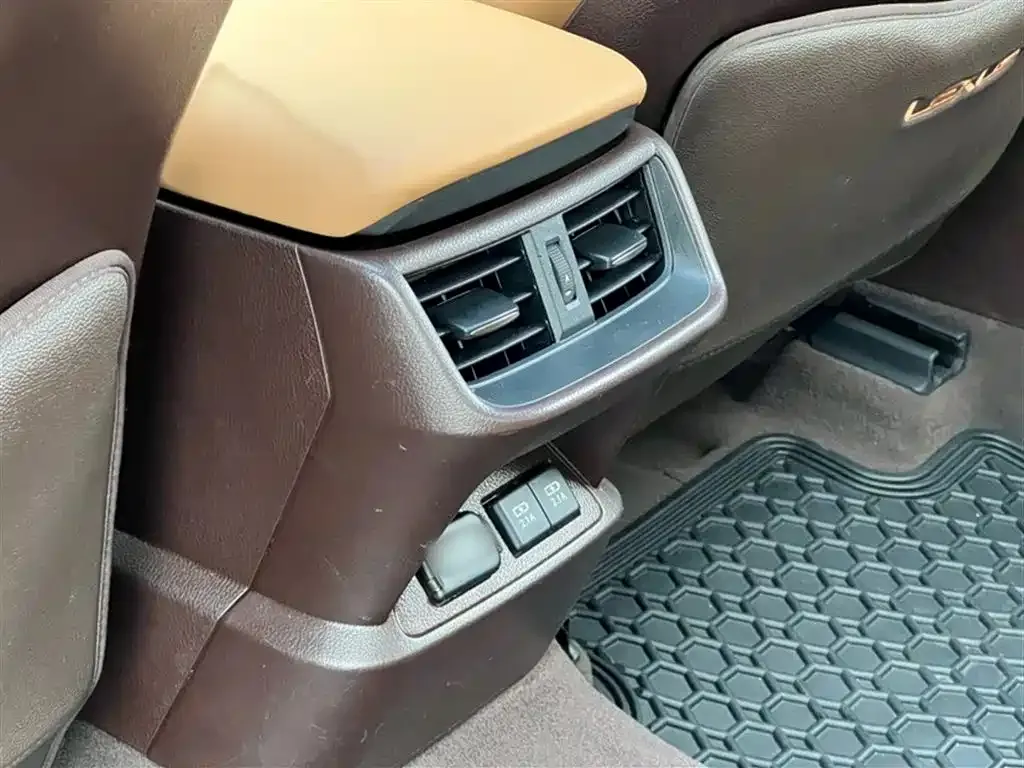 Lexus ES 2021 из CN, фото 7