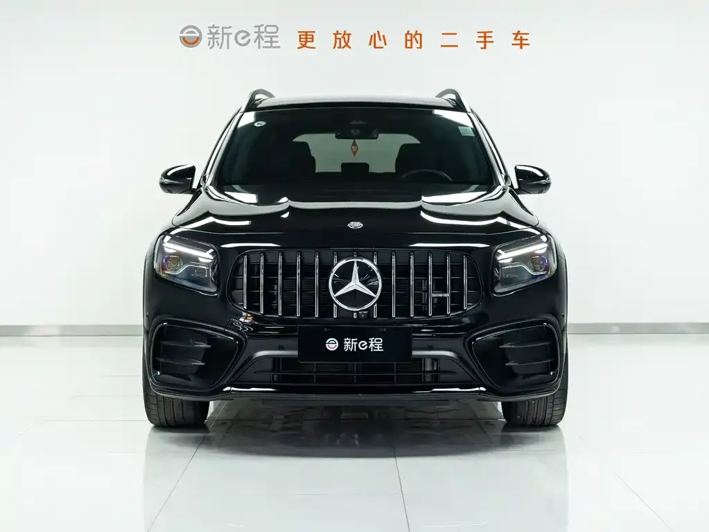 Mercedes-Benz GLB AMG — фото 3