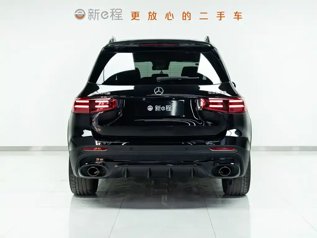 Mercedes-Benz GLB AMG — фото 2