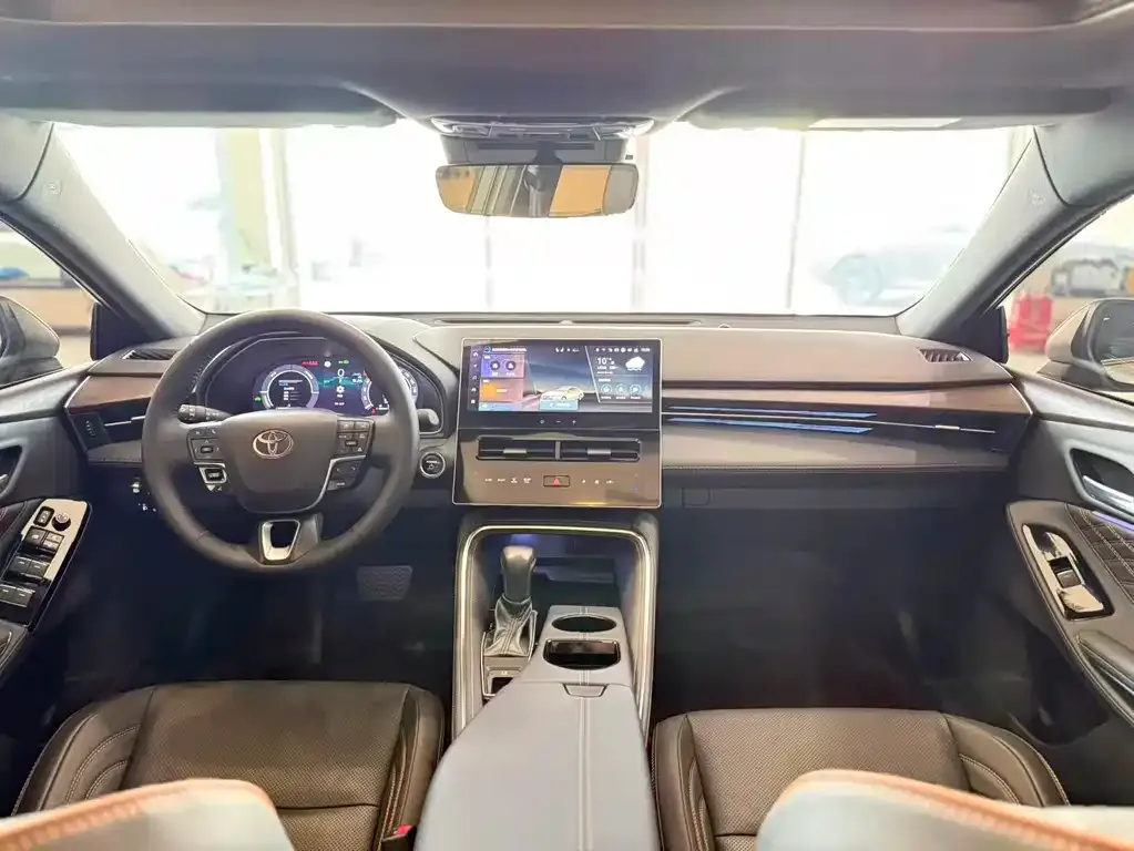 Toyota Avalon 2024 из CN, фото 9