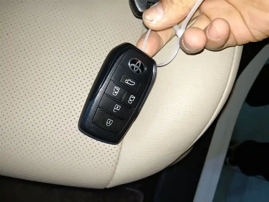 Toyota Sienna 2022 из CN, фото 10
