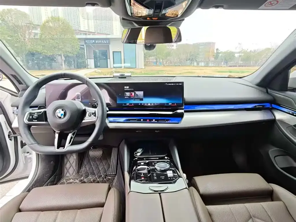 BMW 5 Series (Import) — фото 7