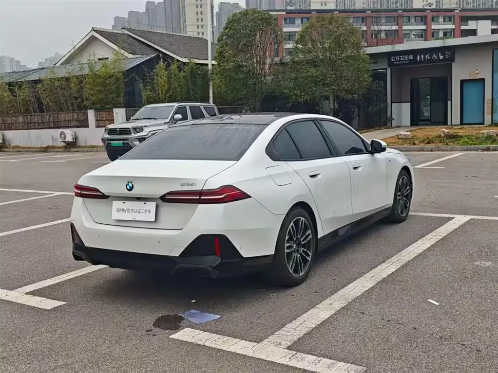 BMW 5 Series (Import) — фото 6